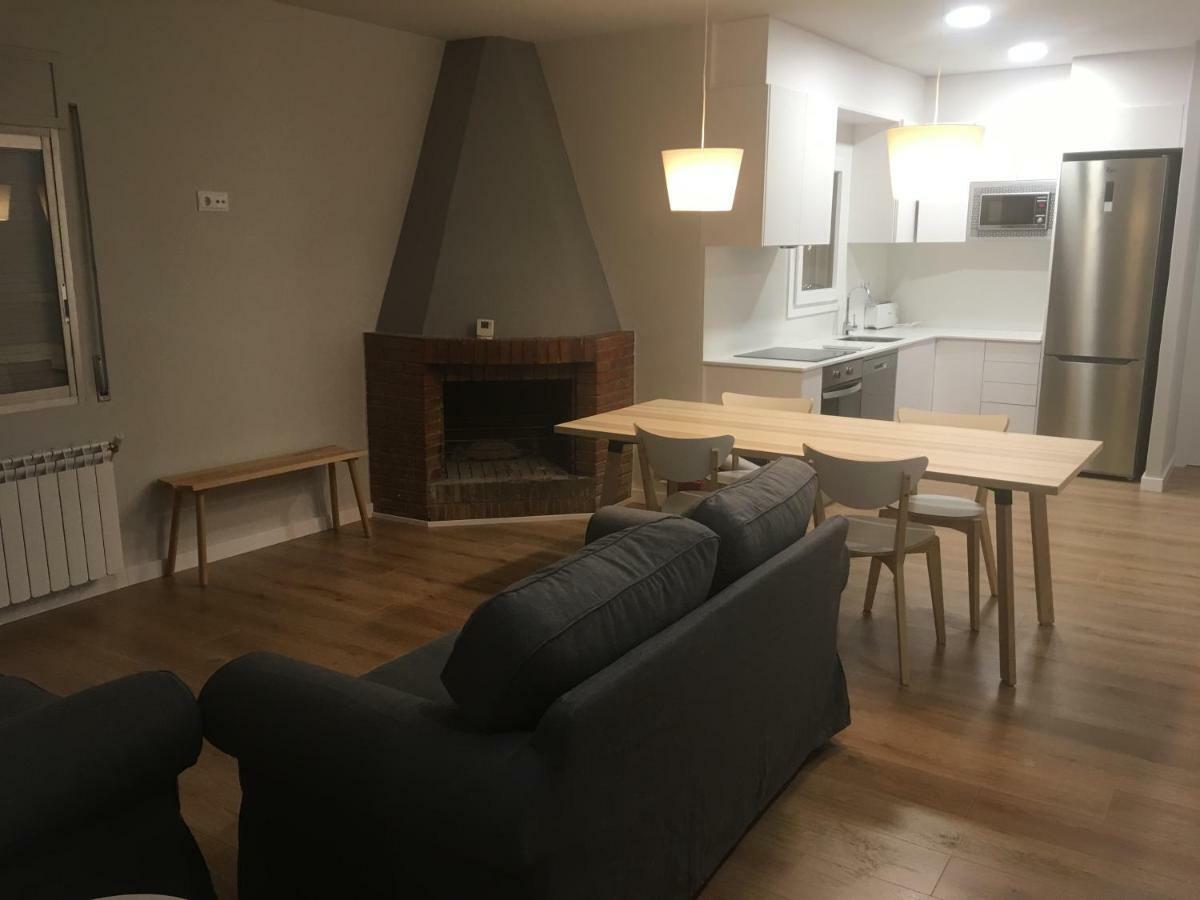 Apartaments La Pertusa 1R Piso Corca  Экстерьер фото